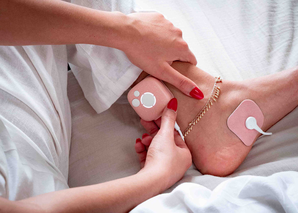 PINKTENS Device - multilingual packaging